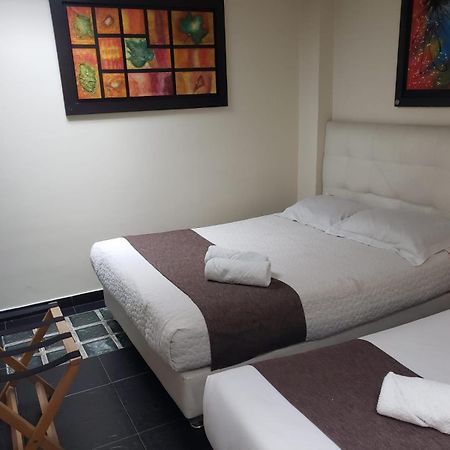 Hotel Casa Galeras Пасто Экстерьер фото