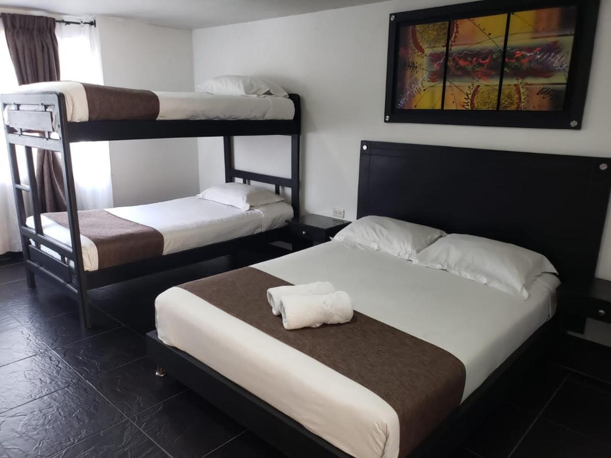 Hotel Casa Galeras Пасто Экстерьер фото